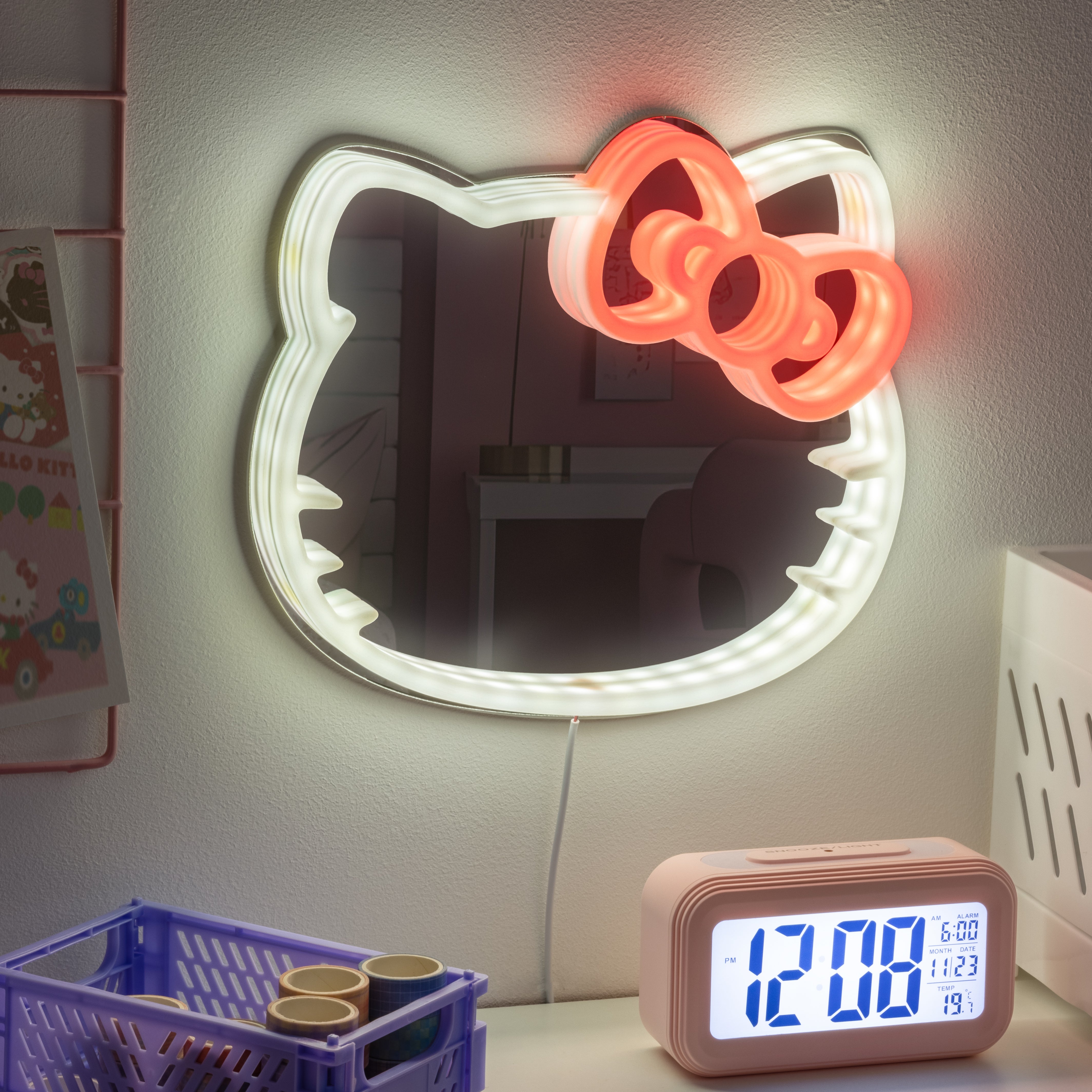Hello Kitty LED Neon Mirror