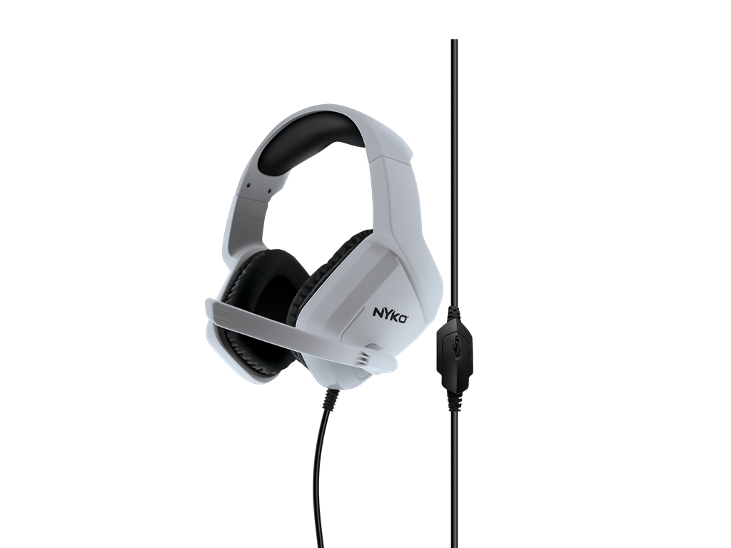 Nyko PS5 Deluxe Master Pak