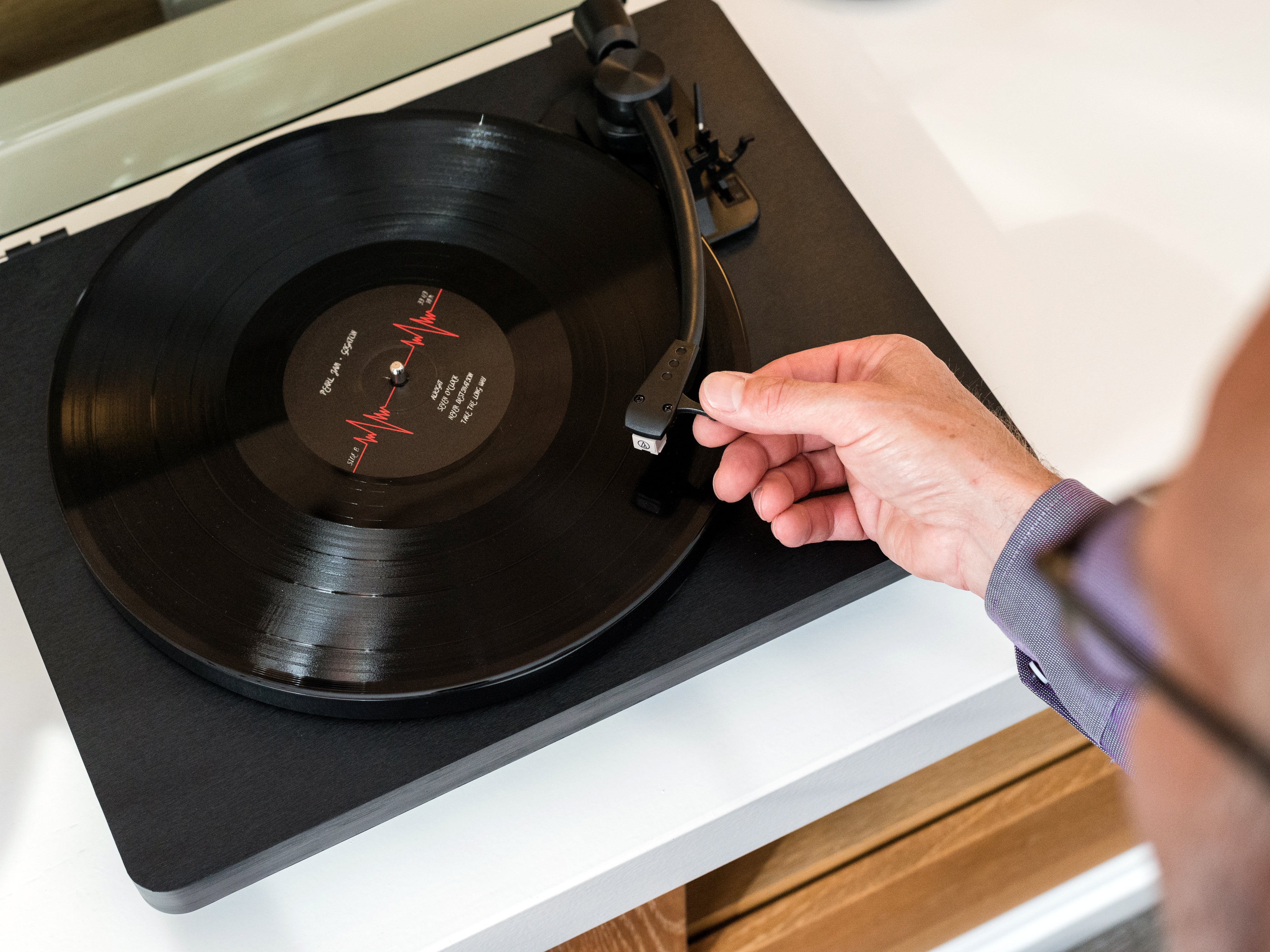 Lenco L-30BK Turntable (Black)
