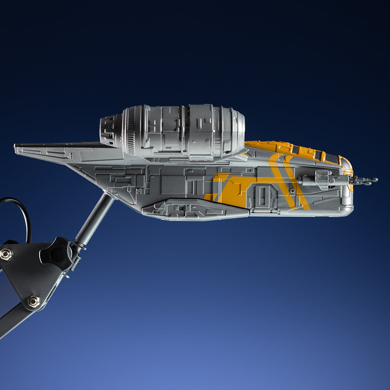 Star Wars Razor Crest Posable Desk Light
